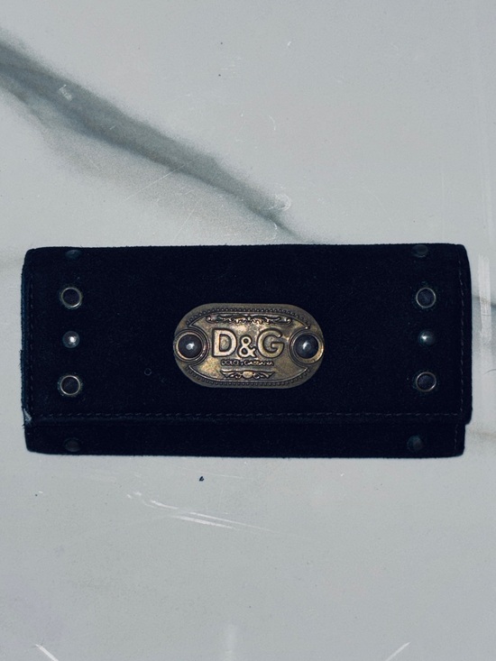 D&G Other - Vintage D&G Dolce & Gabbana Leather Studded 6 Key Case Tiger Print Italy